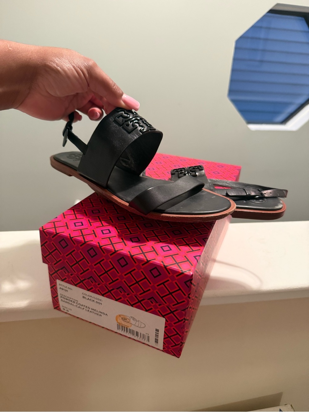 Tory Burch Black Leather Flat Sandals with Logo Cutout